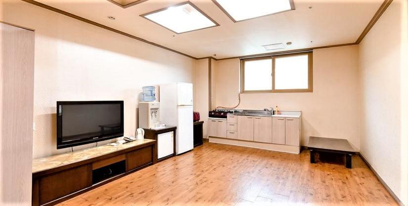 Hongcheon Resortel Zewnętrze zdjęcie